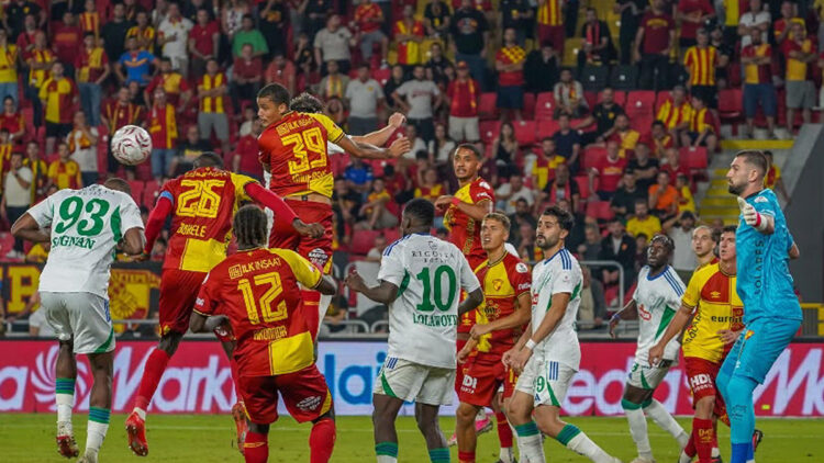 Göztepe kabustan uyanamadı: "İlk kez milli arayı seveceğim"