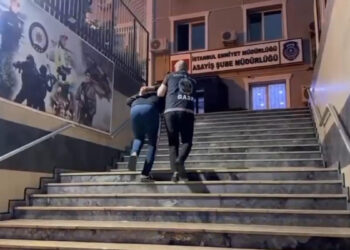 İstanbul'da dehşet saçtılar: Haraç istedikleri kişilerin ev ve iş yerlerini kurşunlayan 11 şüpheli yakalandı