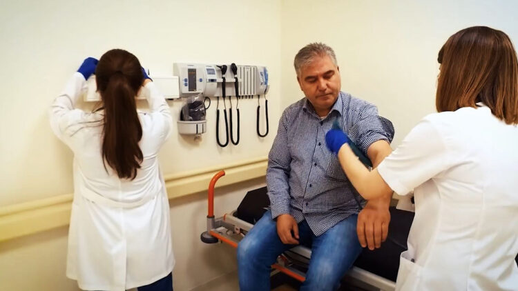 Şehir hastanelerinden alkışı hak eden performans: 12 milyon ameliyat gerçekleştirildi