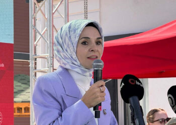 Aile ve Sosyal Hizmetler Bakanlığı hizmetlerine devam ediyor: Huzurevi, rehabilitasyon merkezi ve yaşlı bakım evi sözü
