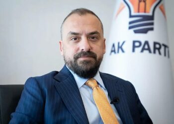 AK Parti'li isim, Özgür Özel'in açıklamalarını değerlendirdi: "Biz yanlış yapanı savunmayız"