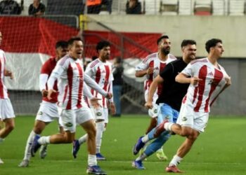 Ayvalıkgücü direnemedi: Deplasmanda Eskişehir Anadoluspor'a yenildi