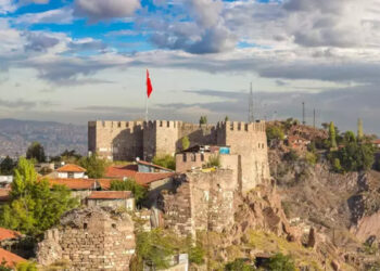 Altındağ’ın Kalesi, Bentderesi’nin dolmuşu ve Çankaya’nın "organik" kahvaltısı