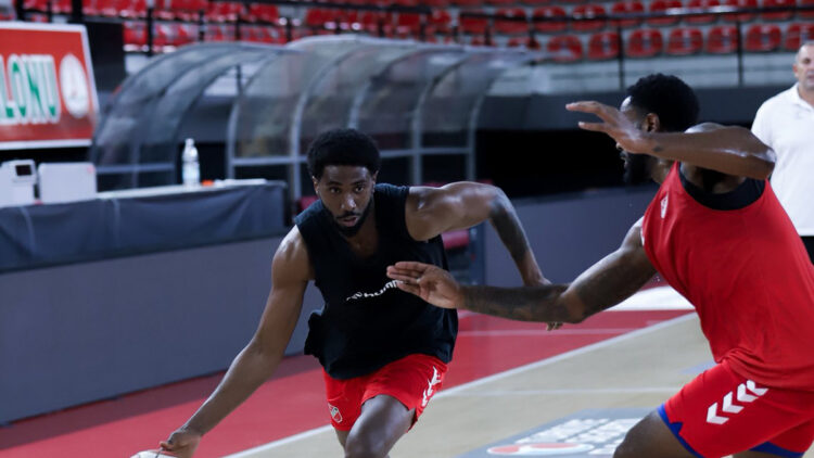 Karşıyaka'dan basketbolda sponsorlara çağrı: "Dünyanın son semt hegemonyası, burası Karşıyaka!"