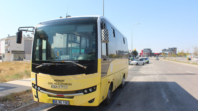 Yolcu alma kavgasında halk otobüsü şoförü kalp krizi geçirdi