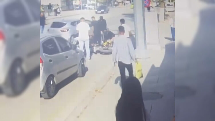 Otomobil ile motosiklet kafa kafaya geldi: 1 yaralı
