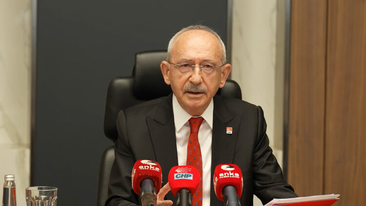 Kılıçdaroğlu, 'Ekonomi Masası' toplantısına başkanlık etti