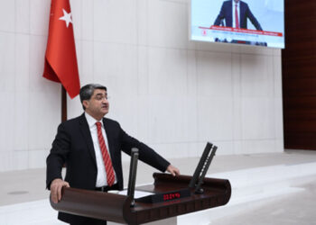 DEVA Partili Ekmen’den Bakan Işıkhan’a tepki: “Soru önergeme 744 gün sonra yanıt geldi”