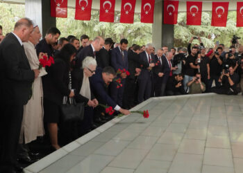 Merhum İçişleri Bakanı Gedik'in naaşı, Adnan Menderes Anıt Mezarı'nın bulunduğu alana nakledilecek