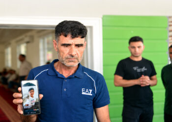 Kavgada ateşlenen kurşunun isabet ettiği Muhammed’in babası: "Okula gidecekti, mezarda yatıyor"