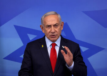 Netanyahu alenen hedef gösterdi: "Önümüzdeki ana görev İran rejimini devirmek"