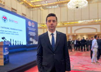 Türkiye Satranç Federasyonu'nun yeni başkanı Enes Efendioğlu oldu