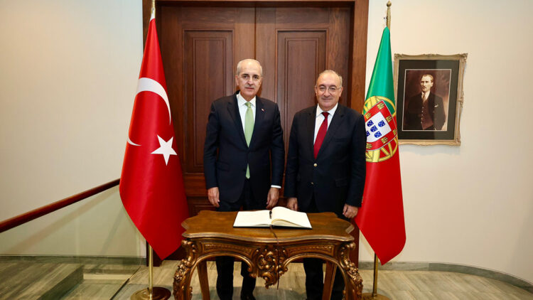 TBMM Başkanı Numan Kurtulmuş, Lizbon Büyükelçiliği’ni ziyaret etti