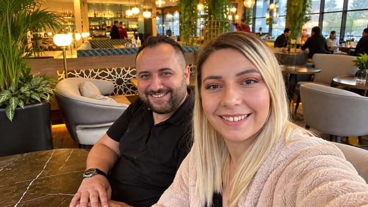 İzmir'de cani kocaya ağırlaştırılmış müebbet talebi: Eşini 17 bıçak darbesiyle katletmişti