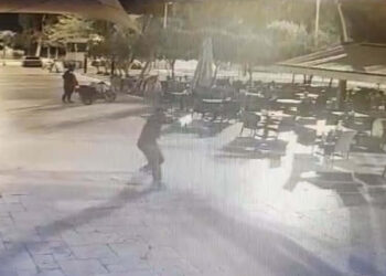 Başkanın makam aracından sonra bir saldırı daha: Belediyenin kafesine silahlı saldırı düzenlendi