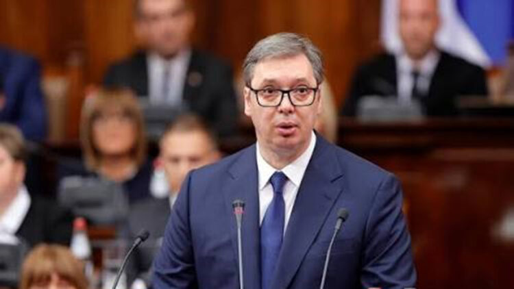 Sırbistan’da flaş gelişme: Cumhurbaşkanı Vucic istifa edeceğini açıkladı
