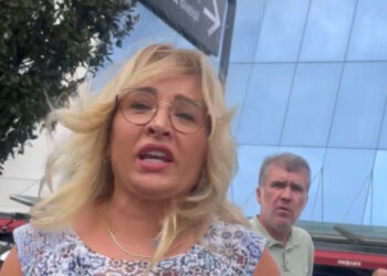 Şişli’de trafikte kornaya basıp tepki gösteren kadına saldırdı: "Beni öyle çekemezsin," kafanı kırarım"