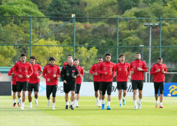 Sporda yoğun pazar: Milli gurur, kongre heyecanı ve süper lig derbileri