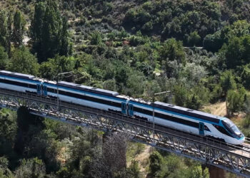 Milli Hızlı Tren'de seri üretim başladı: Toplan 14 set üretilecek