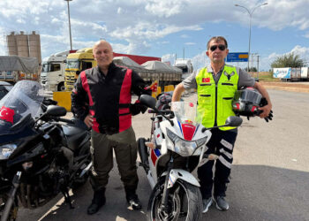 Düzce'den umreye motosikletli yolculuk: Suriye'ye geçtiler