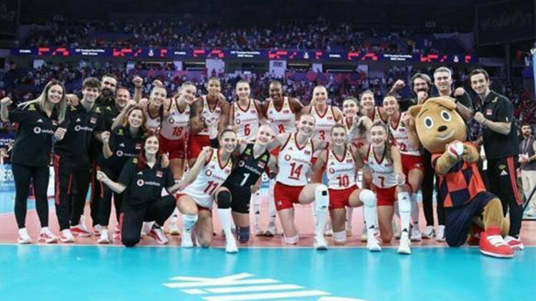 Filenin Sultanları finalde: Sırbistan’ı set vermeden devirdi