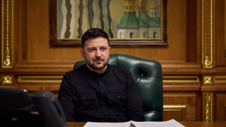 Zelensky’den Trump’a yanıt: “Rusya’nın uyacağına ikna olmadık”