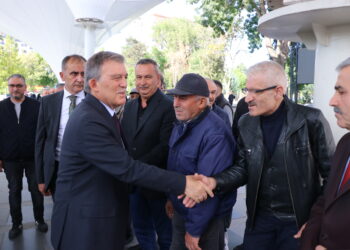 11’inci Cumhurbaşkanı Abdullah Gül, amcasının cenazesine katıldı