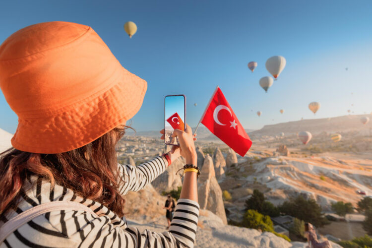 TÜİK duyurdu: Türkiye'nin 3. çeyrek turizm geliri 25,5 milyar doları aştı