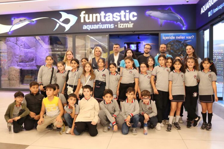 İzmirli çocuklar su altı dünyasını keşfetti