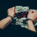 Trabzon merkezli 6 ilde yasa dışı bahis ve dolandırıcılık operasyonu; 22 kişi gözaltına alındı