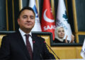 Siz AK Parti’yi destekleyen samimi insanların dünyasını yıktınız