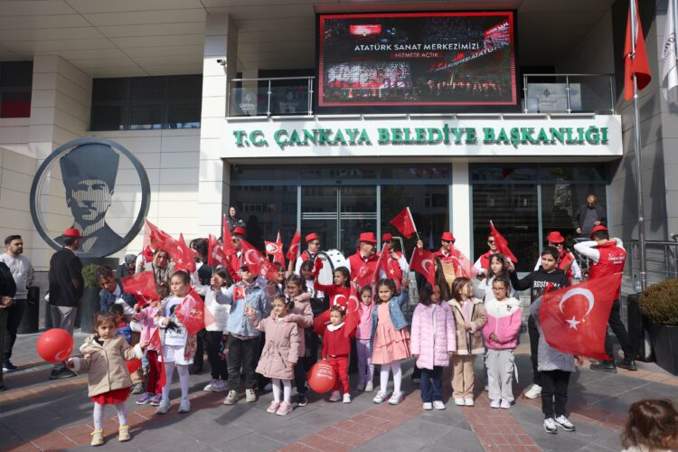 Çankaya’da 29 Ekim coşkusu sokaklara taşacak! İşte Cumhuriyet Bayramı etkinlik programı