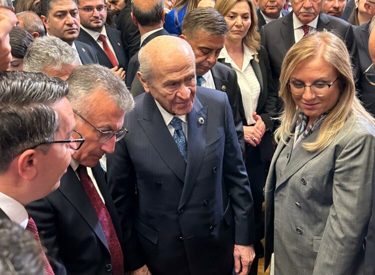 Devlet Bahçeli’den Yeni Parti’ye tepki: Genel Kurul’dan ayrılmaları doğru olmadı