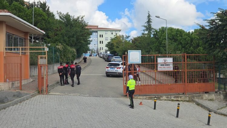 Başakşehir’de 1 öğrencinin öldüğü bıçaklı saldırıda 3 tutuklama