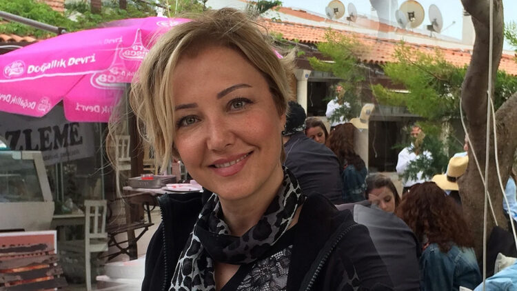 Berna Laçin gözaltına alındı
