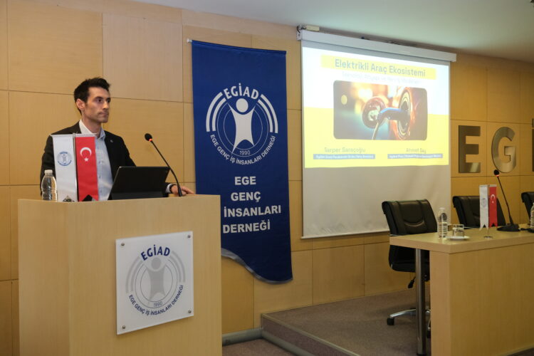 EGİAD’da elektrikli araç ekosistemi ve yeni iş modelleri ele alındı