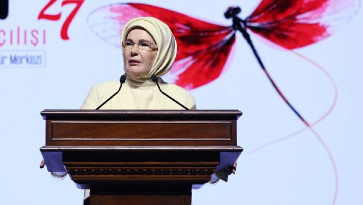 Emine Erdoğan: Gazze'de 3 yıldır bir halkın kökleri sökülmeye çalışılıyor