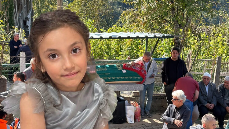 Okulda bıçaklanan Eslem’e acı veda