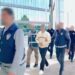 Firma kıyafeti giyip iş makinesiyle yer altındaki kabloları çalan 6 şüpheli tutuklandı