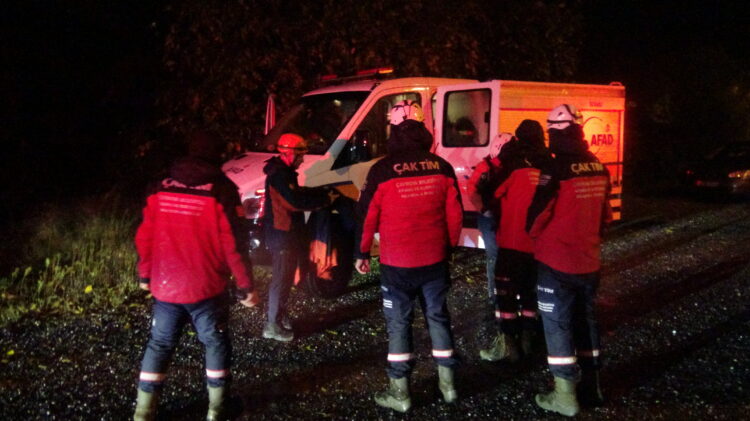 Gebze'de sel sularına kapılan cipten acı haber! Kayıp 2 kişinin de cansız bedeni bulundu