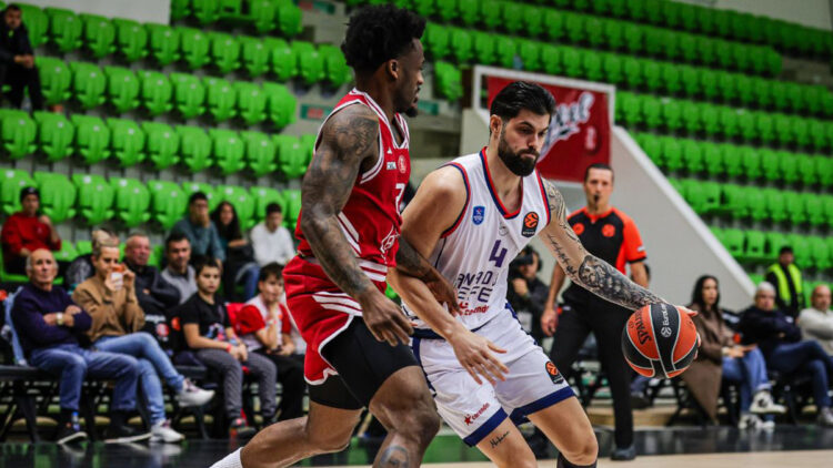 Anadolu Efes, EuroLeague’de Hapoel Tel Aviv’e 118-88 Mağlup Oldu
