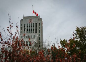 Kanada'da askeri üste büyük yangın! 4 asker hayatını kaybetti, 19 kişinin durumu kritik