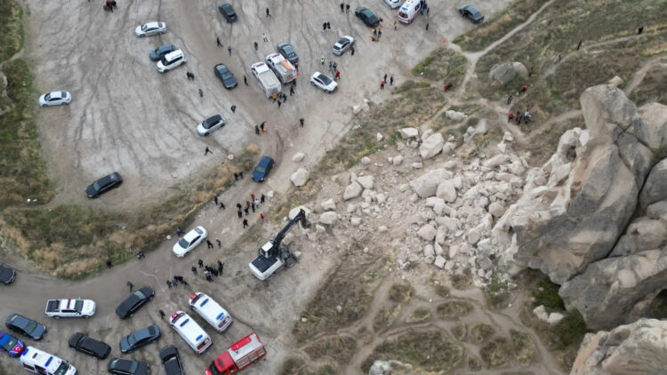 Göreme'deki kaya düşmesi olayında 3 kişi hayatını kaybetti 5 kişi yaralandı