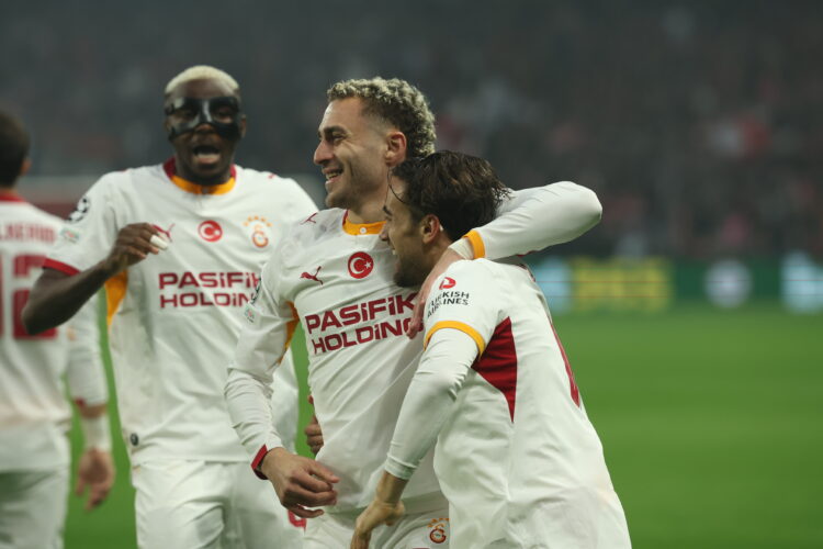 26 Ekim Pazartesi Spor Gündemi: Galatasaray-Fenerbahçe derbisi, Süper Lig maçları ve günün önemli spor etkinlikleri