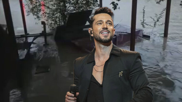 Murat Boz İstanbul'daki sele yakalandı! Yüzlerce kişiyle mahsur kaldı, acil yardım çağrısı yaptı
