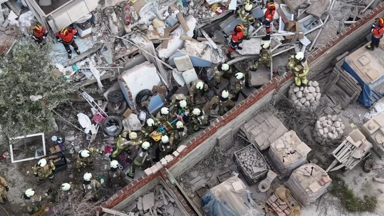 - Maltepe’de bina çökmesi sonrası 2 mülkiye müfettişi görevlendirildi
