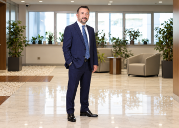 ‘Türk Telekom küresel arenadaki güçlü konumunu pekiştiriyor’