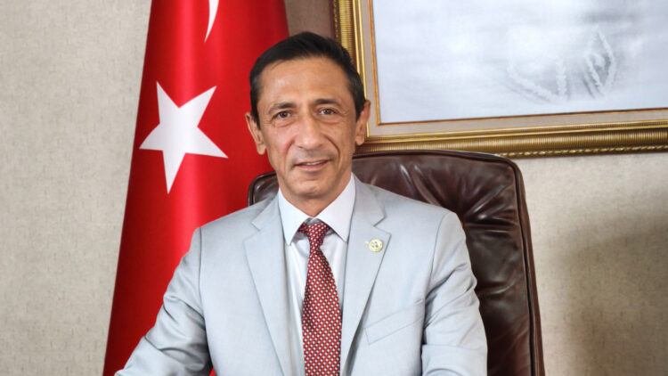 Öğretmenlere yeni sınav yükü tartışması! Eğitim Gücü Sen'den OYSS uygulamasına tepki