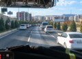 Mardin’de sürücüler, itfaiye aracına ‘fermuar yöntemiyle’ yol verdi