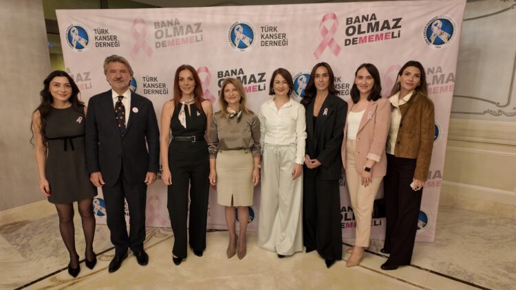 Meme kanserinde erken tanı hayat kurtarıyor: Uzmanlardan kritik uyarılar